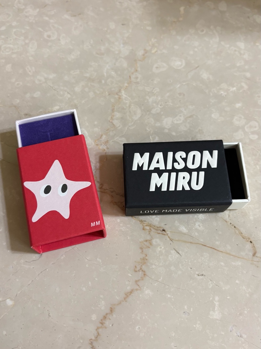 Maison Miru Single Sapphire Stud Earring in gold. - Picture 6 of 6